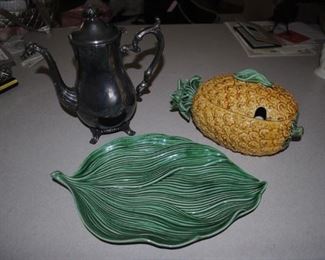 WM Rogers silverplate teapot, wonderful pineapple and leaf serving pieces
