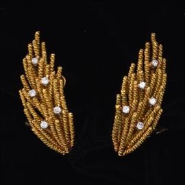 A Pair of Vintage ORAM Italian Gold and Diamond Earrings 