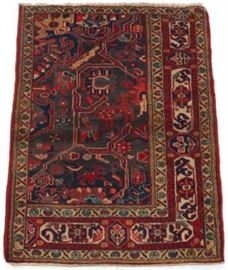 Antique Fine HandKnotted Heriz Carpet, ca. 1930s 