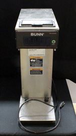 Bunn CW15-APS Pourover Airpot Brewer, Powers On