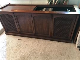 console media Cabinet, Record player, radio and reel to reel