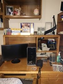 Nice computer monitor and PC