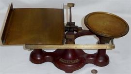 Antique c. 1900 Cast Iron Fairbanks No. 3 Counter 6 Pound Scale
