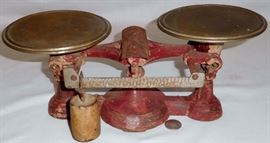 Antique c. 1900 Cast Iron John Chatillon & Son No. 4 General Store Counter 1 Pound Scale