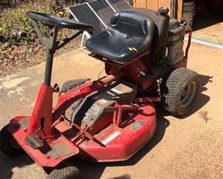 Snapper Mower cranked right up!