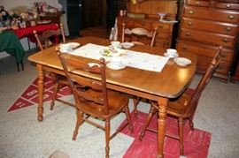 Tell City Dining Set