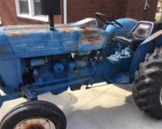 1974 Ford tractor, 36 hp Perkins diesel, low hours; new injectors & injector pump, new starter, runs like a brand new one! Owner has all shop manuals that go with the tractor. I am the second owner.