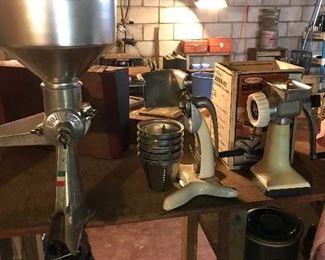  Vintage grinders