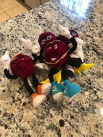 vintage California Raisins doll set