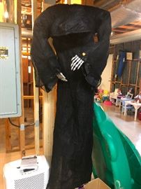 More Halloween animatrons! 12'