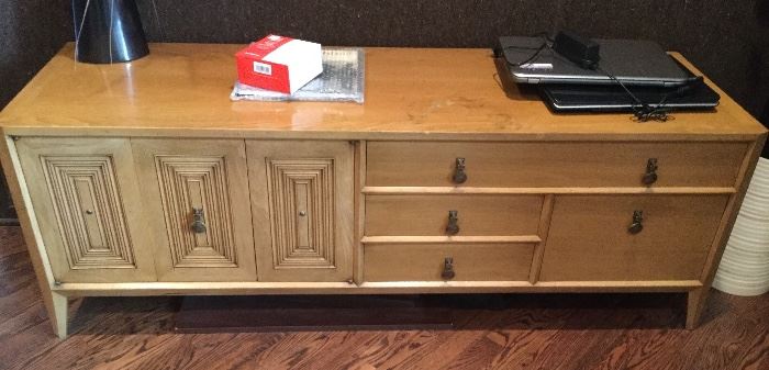 Mount Airy CasaLinda Credenza