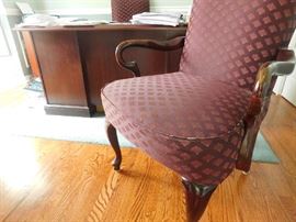 office chair and desk