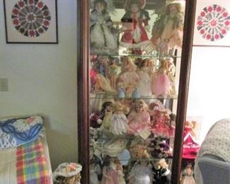 Beautiful Sliding Door Curio w/light... Loaded with Doll Collection, Barbie's, etc... 