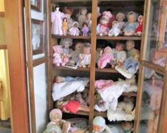 Dolls & more Dolls...Wow...