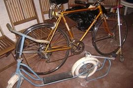 1960'S SCHWINN TRAVELER BICYCLE