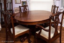 Antique round table 54 inches claw foot and matching&nbsp;chippendale chairs