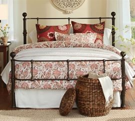 Pottery Barn, Mendocino bed