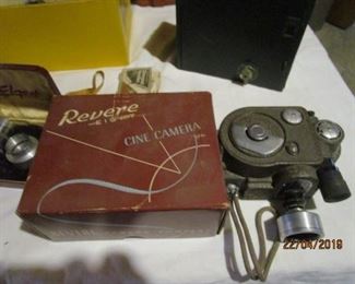 REVERE CINE MOVIE CAMERA