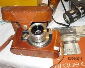 ARGUS CAMERA WITH CASE