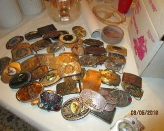 LOTS OF BELT BUCKLES