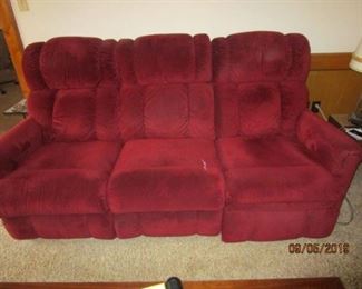 RECLINING SOFA WITH DROP-DOWN TABLE TOP