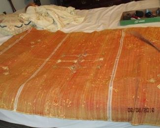 HAND-WOVEN MOROCCO TAPESTRY/THROW