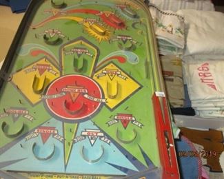 VINTAGE GAMES AND PUZZLES