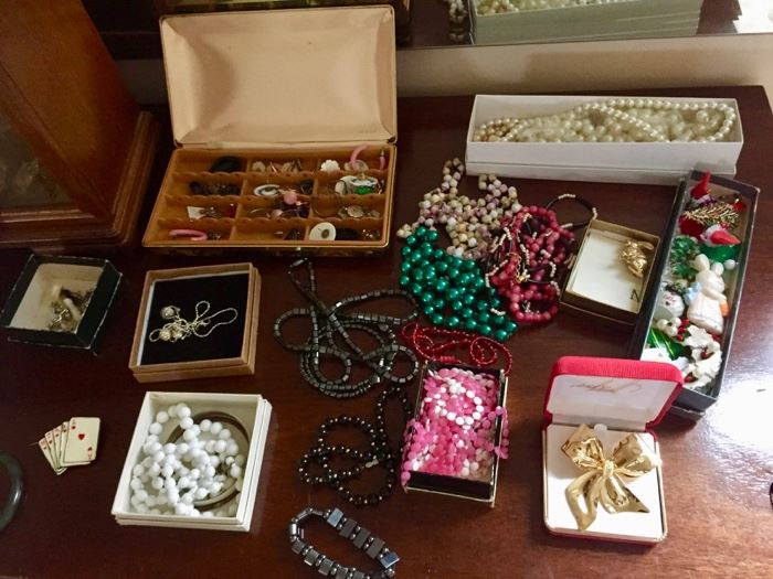 Estate Sales By Olga in Cranford NJ for 2 Day Liquidation Sale