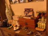Lots of golf items incl golf clubs and lots of pkg new balls (vtg)