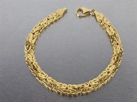 Immaculate Milor Designer Signed 18k Yellow Gold Byzantine Estate Bracelet
