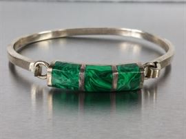 Malachite Southwest Bracelet set in Sterling Silver

