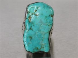 Large, Amazing Turquoise Sterling Silver Southwest Estate Ring
