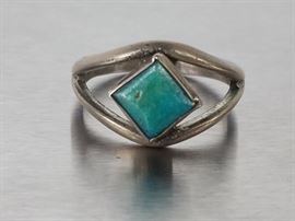 Turquoise Southwest Estate Ring in Sterling Silver
