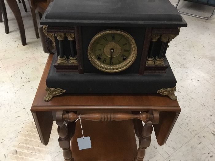 Sessions mantle clock - works