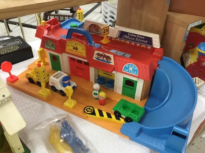 Fisher Price Main Street playset