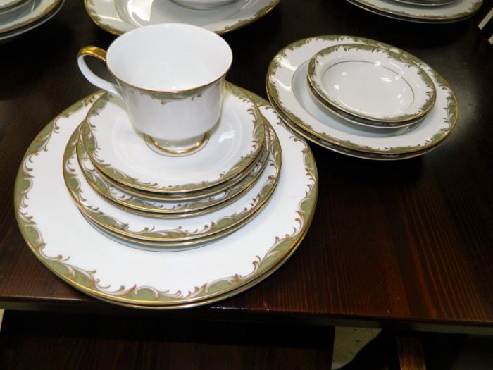 Sango "Chateau" china - more than 100 pieces