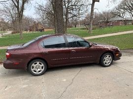 2000 Infiniti I30