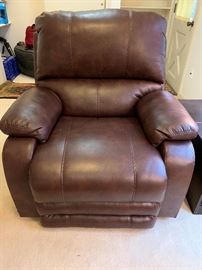 Jackson "Catnapper" Powered Leather Recliner