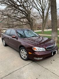 2000 Infiniti I30