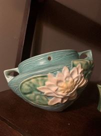 ROSEVILLE Hanging Planters