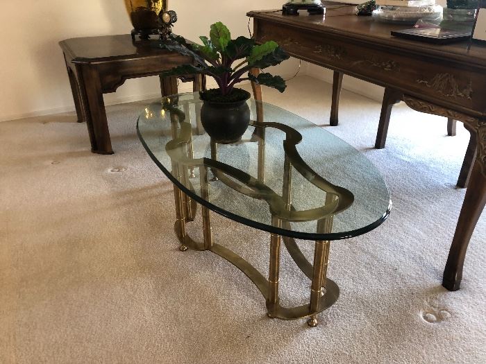 Brass Faux Bamboo Coffee Table oval	16x52x26in	HxWxD