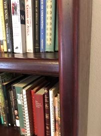 Mahogany bookshelf 71.5x36x12in HxWxD
