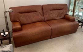 Chateau d’Ax Italian Leather Recliner/Sofa/Loveseat 38x88x44in HxWxD