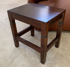 Walnut End Table 15x14x10in HxWxD