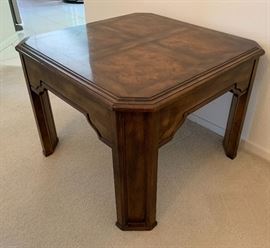 Drexel Heritage Walnut Burl Accent Table 22x30x30in HxWxD