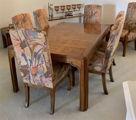 Drexel Heritage Walnut Burl Dining Table w/ 6 Padded chairs & 3 Leaves 29x46 x 75 to 142in (3x Leaves 22 in each) HxWxD