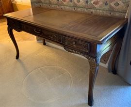 Drexel Heritage Et Cetera Desk walnut Chinoiserie 30x60.5x27.5in HxWxD