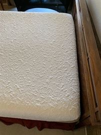 Serta iComfort King Memory Foam Mattress w/ Box spring and headboard (was $2,500.00) 44x83x81in HxWxD