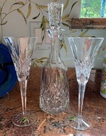 ▪ Waterford Decanter Lismore Classic
▪ 2 Waterford Lismore Champagne Flute Glasses PAIR