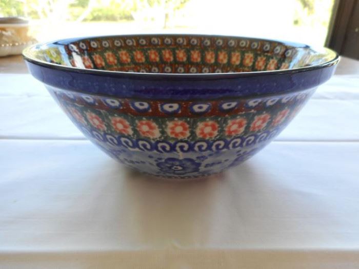 Unikat handmade in Poland bowl 7 3/4" https://ctbids.com/#!/description/share/133119